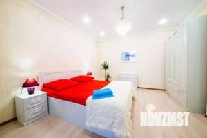 1-к квартира, посуточно, 65м2, 1/1 этаж