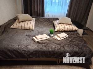 1-к квартира, посуточно, 38м2, 6/9 этаж