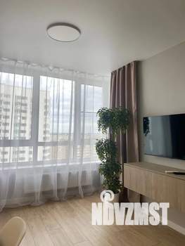 1-к квартира, посуточно, 36м2, 17/22 этаж