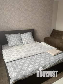 1-к квартира, посуточно, 35м2, 6/10 этаж
