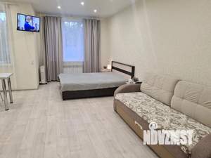 Студия квартира, посуточно, 36м2, 1/12 этаж