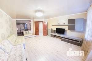 2-к квартира, посуточно, 65м2, 4/10 этаж