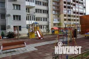 1-к квартира, посуточно, 50м2, 3/10 этаж