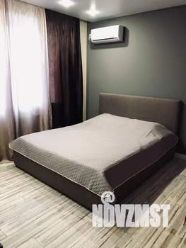 1-к квартира, посуточно, 43м2, 10/17 этаж