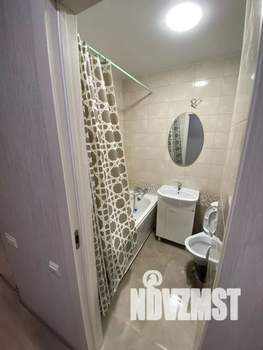 Студия квартира, посуточно, 27м2, 3/10 этаж