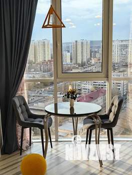 Студия квартира, посуточно, 30м2, 23/25 этаж