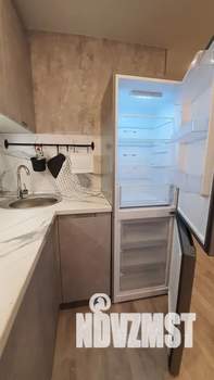 Студия квартира, посуточно, 27м2, 5/10 этаж