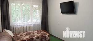 2-к квартира, посуточно, 49м2, 1/9 этаж