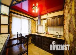 1-к квартира, посуточно, 50м2, 1/1 этаж