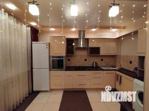 3-к квартира, посуточно, 64м2, 1/1 этаж