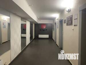 Студия квартира, посуточно, 45м2, 1/25 этаж