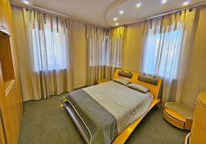 4-к квартира, на длительный срок, 97м2, 4/8 этаж