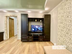 1-к квартира, посуточно, 42м2, 2/10 этаж