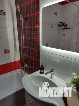 1-к квартира, посуточно, 40м2, 9/10 этаж