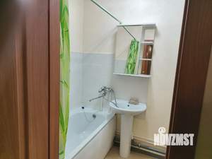 Студия квартира, на длительный срок, 1090м2, 1/10 этаж