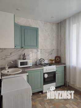 1-к квартира, посуточно, 37м2, 4/10 этаж