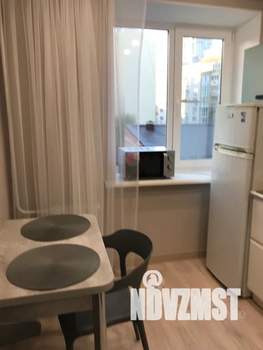 1-к квартира, посуточно, 32м2, 5/9 этаж