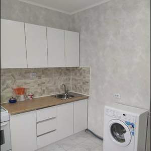 1-к квартира, на длительный срок, 38м2, 4/10 этаж