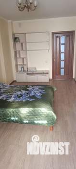 3-к квартира, посуточно, 84м2, 2/6 этаж