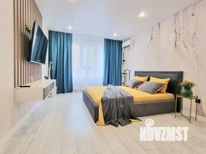 1-к квартира, посуточно, 42м2, 11/22 этаж