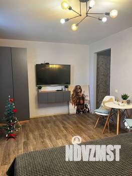 1-к квартира, посуточно, 41м2, 8/10 этаж