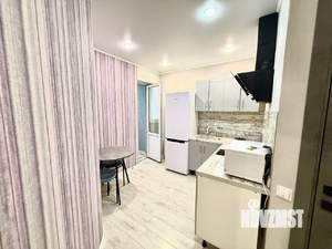 1-к квартира, посуточно, 35м2, 1/25 этаж