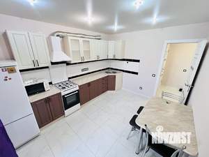 1-к квартира, на длительный срок, 42м2, 4/10 этаж