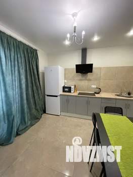 1-к квартира, посуточно, 40м2, 13/23 этаж