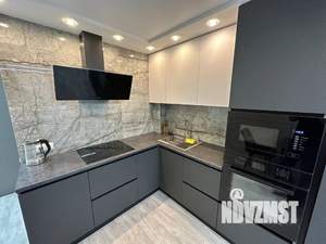 1-к квартира, посуточно, 40м2, 8/10 этаж