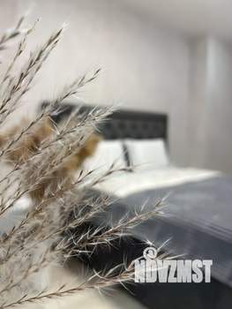 1-к квартира, посуточно, 42м2, 11/18 этаж