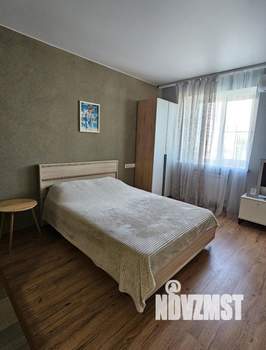 1-к квартира, посуточно, 37м2, 1/1 этаж