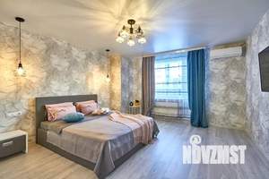 1-к квартира, посуточно, 44м2, 9/18 этаж