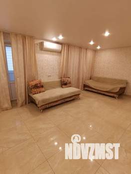 3-к квартира, посуточно, 84м2, 1/10 этаж