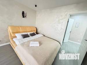 1-к квартира, посуточно, 40м2, 5/10 этаж