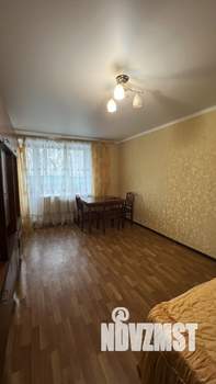 1-к квартира, на длительный срок, 32м2, 1/6 этаж