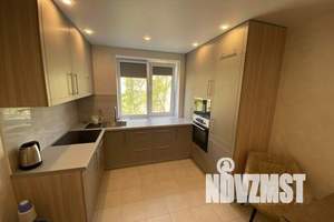 1-к квартира, посуточно, 40м2, 3/10 этаж