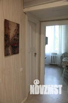 2-к квартира, посуточно, 47м2, 4/4 этаж