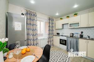 1-к квартира, посуточно, 40м2, 1/10 этаж