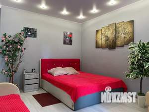 Студия квартира, посуточно, 41м2, 1/16 этаж