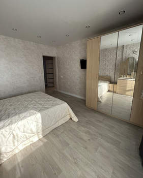 3-к квартира, на длительный срок, 100м2, 8/25 этаж