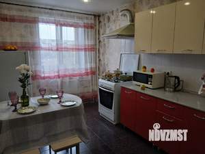 1-к квартира, посуточно, 37м2, 8/10 этаж