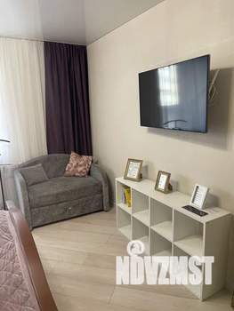 1-к квартира, посуточно, 38м2, 5/10 этаж