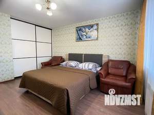 1-к квартира, посуточно, 38м2, 4/16 этаж