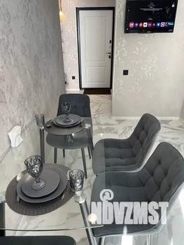 1-к квартира, посуточно, 40м2, 11/22 этаж