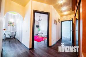 2-к квартира, посуточно, 50м2, 2/5 этаж