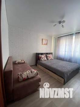 1-к квартира, посуточно, 40м2, 2/10 этаж