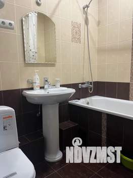 1-к квартира, посуточно, 39м2, 3/20 этаж