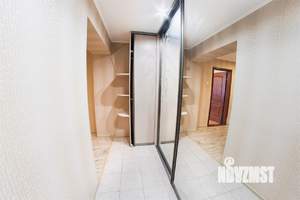 2-к квартира, посуточно, 60м2, 1/1 этаж