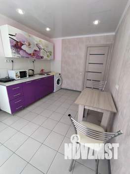 1-к квартира, посуточно, 37м2, 4/10 этаж