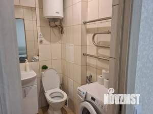 Студия квартира, посуточно, 36м2, 1/12 этаж